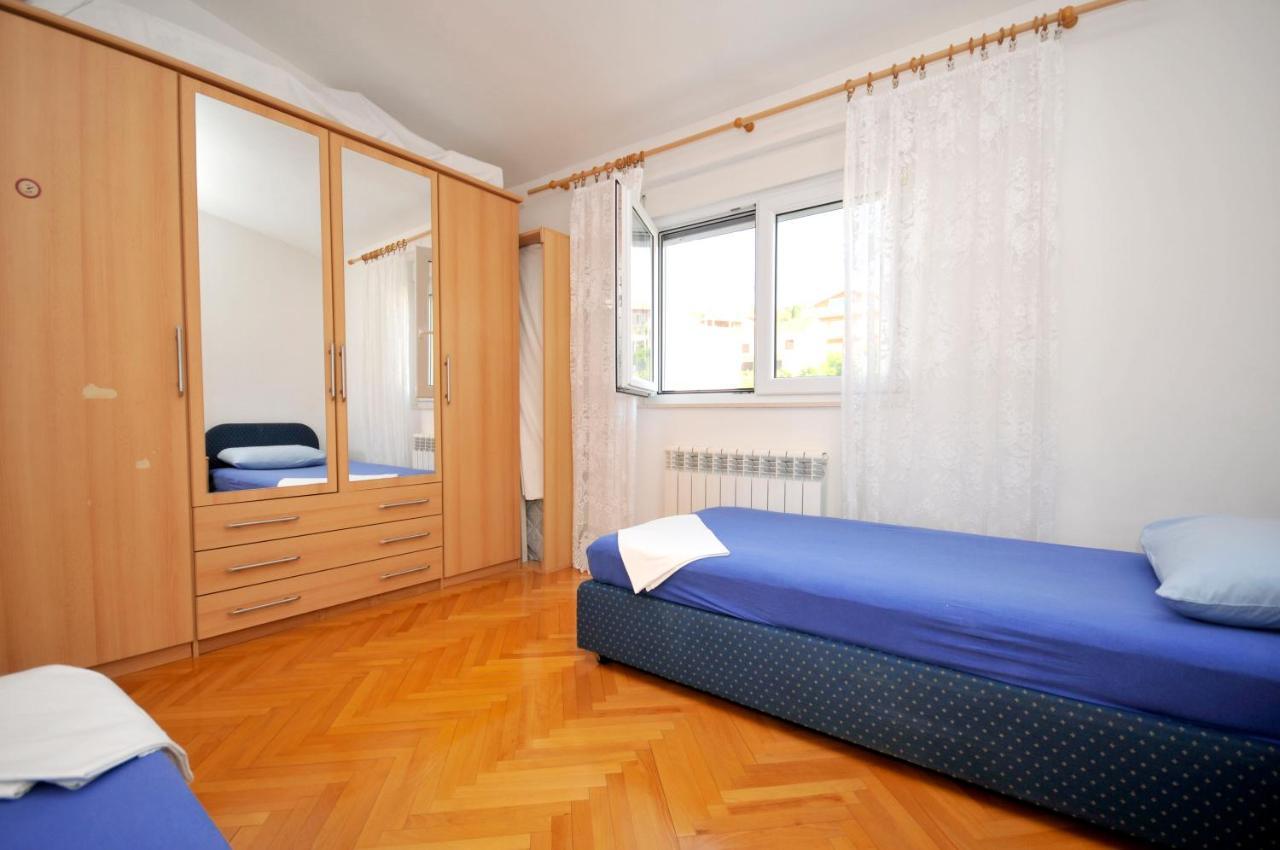 Apartman Elena Trogir Ngoại thất bức ảnh
